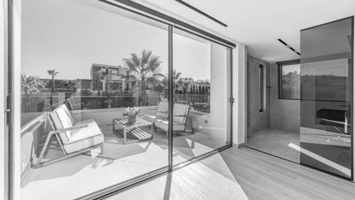 GEOLIVIA VILLAS – AVATON Systems: Gold Series | Special Typology S-Touch
